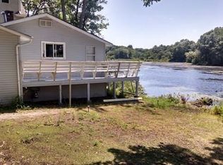 8 Perkins Rd, Weymouth, MA 02189