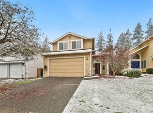 20215 Hollyhills Dr NE, Bothell, WA 98011