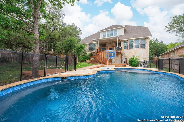 410 Cadence Hl — Photo 29