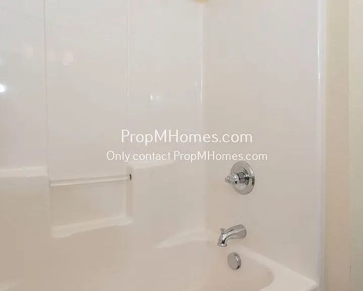 5129 N Williams Ave — Photo 21