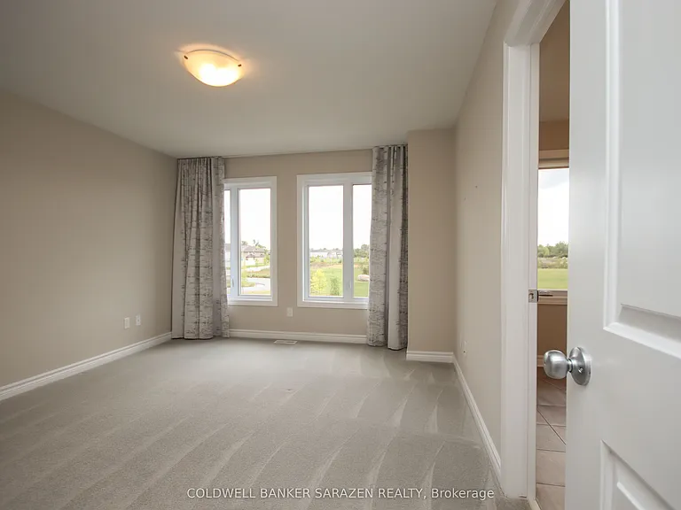 4043 Kelly Farm Dr — Photo 26