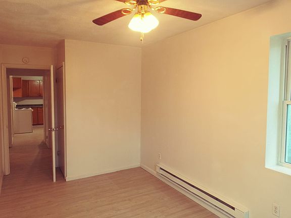 2nd image of 149 Grant Ave #3