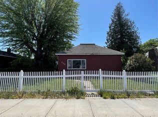 113 W Main St, Coulee City, WA 99115