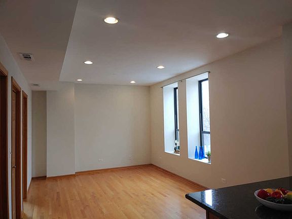4th image of 3805 S Paulina St APT 2C