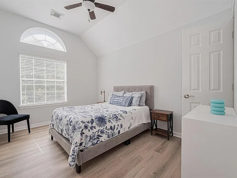 14 Sprite Woods Pl — Photo 35