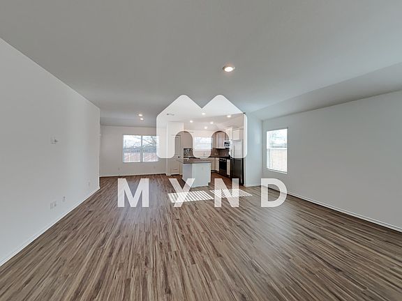 3rd image of 259 Silver Glen Dr