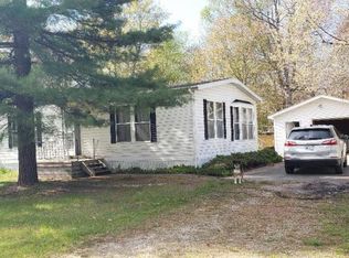 5722 Oakridge Dr, Caseville, MI 48725