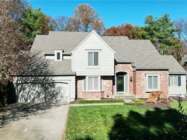 2204 W 124th St, Leawood, KS 66209
