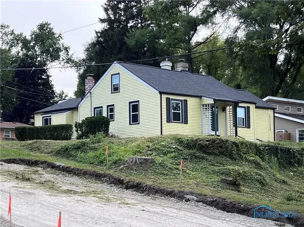 4707 Paisley Rd, Toledo, OH 43615