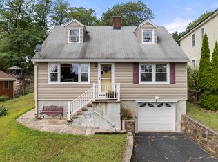 16 Exchange Pl, Fairfield, CT 06825