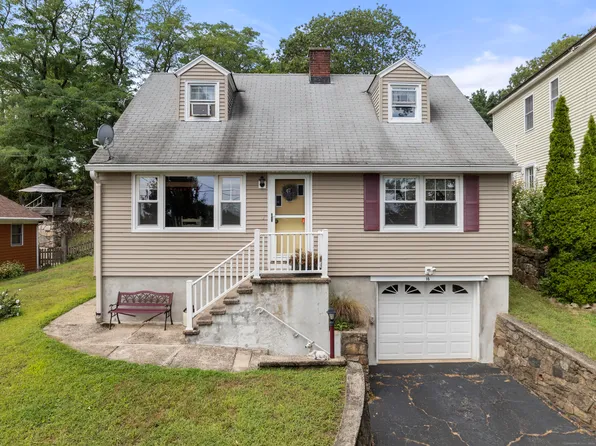 16 Exchange Place, Fairfield, CT 06825