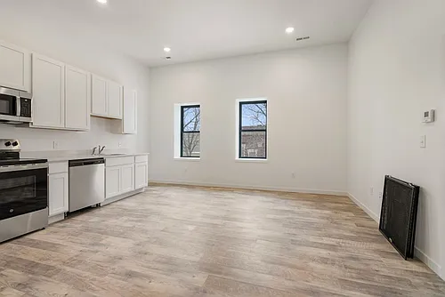 Reinbeck Apartments Photo 1