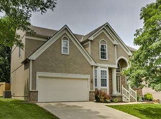 912 NE 93rd St, Kansas City, MO 64155