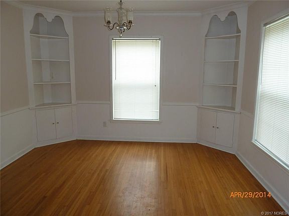 3rd image of 1220 S Louisville Ave