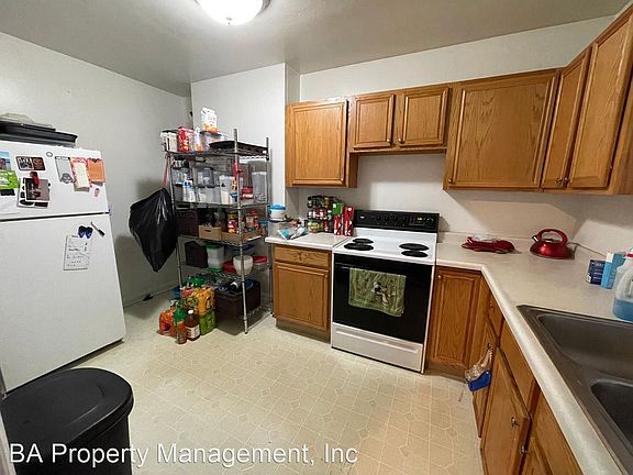 5th image of 512 Bradford St #11188716