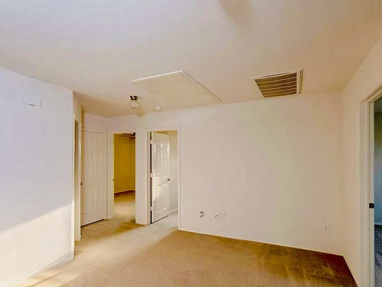 9717 Hedge Bell Dr — Photo 13