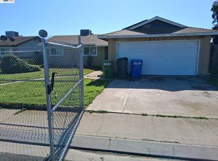 4820 McNary Ct, Modesto, CA 95357