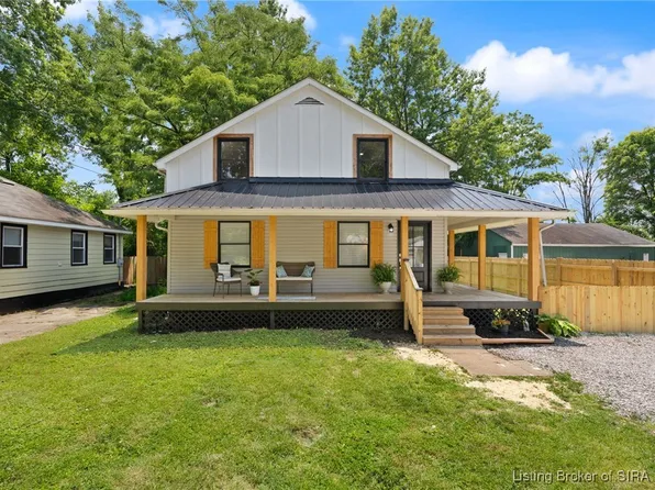 1029 Avondale Court, Jeffersonville, IN 47130