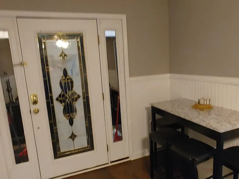 409-411 Bonnie Brae Dr — Photo 9