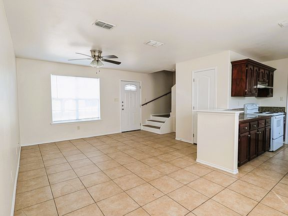 5th image of 813 W Arroyo Park Ln #B