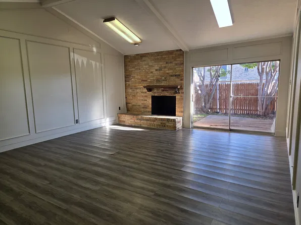 400 Tiffany Trl, Richardson, TX 75081