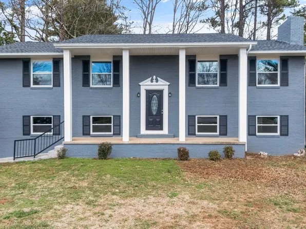 9325 Gulf Park Dr, Knoxville, TN 37923