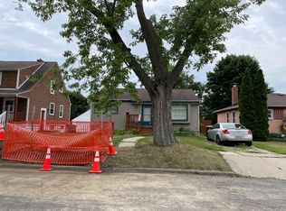 54 E Fairmount Ave, Pontiac, MI