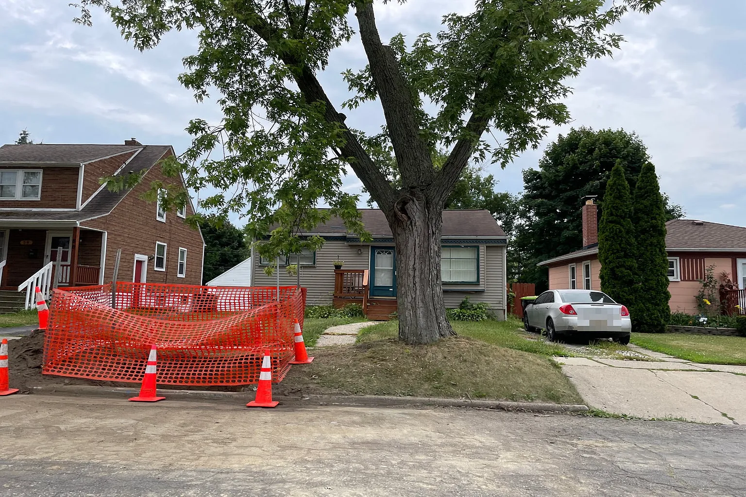 54 E Fairmount Ave photo 1