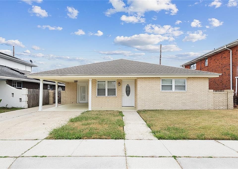1st image of 2817 Creely Dr