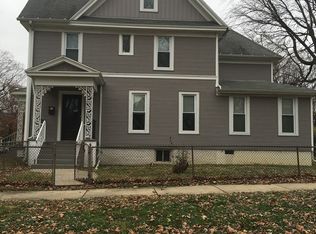 311 W Columbia Ave #B82F5B768, Champaign, IL 61820