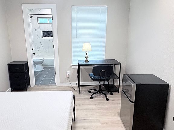 5th image of 5518 Nassau Rd