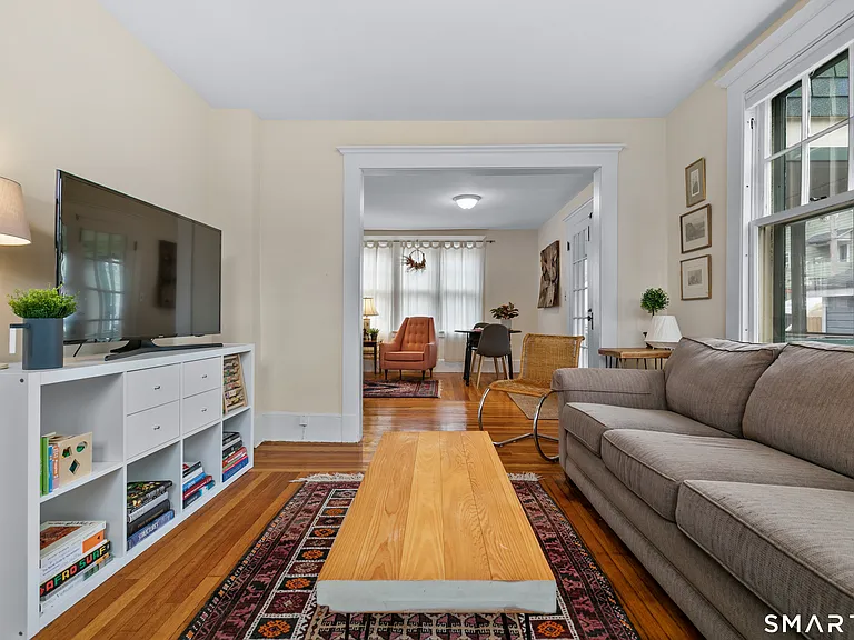 53 Turner Ave — Photo 11