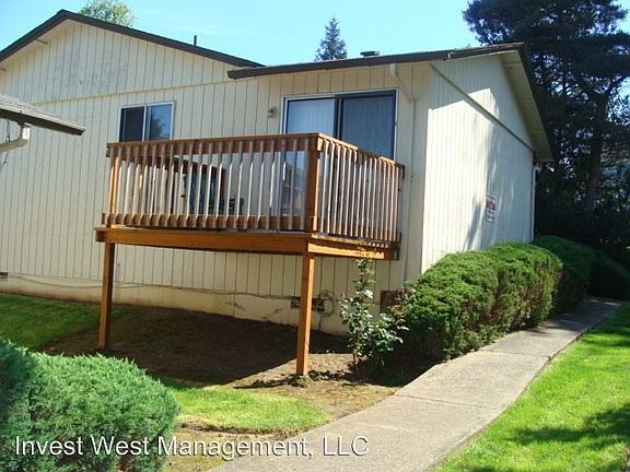 3rd image of 3116 Kauffman Ave