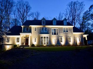 85 Maryeanna Dr, Sandy Springs, GA 30342