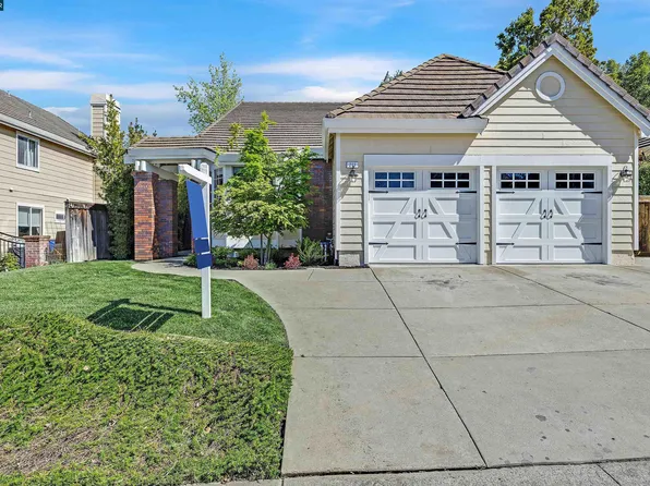 211 Falcon Pl, Clayton, CA 94517