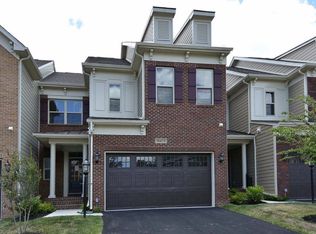 19477 Sassafras Ridge Ter, Leesburg, VA 20176