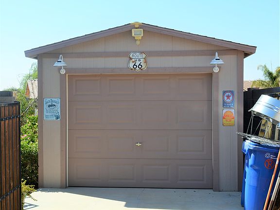 4th image of 9429 E Elmwood Cir
