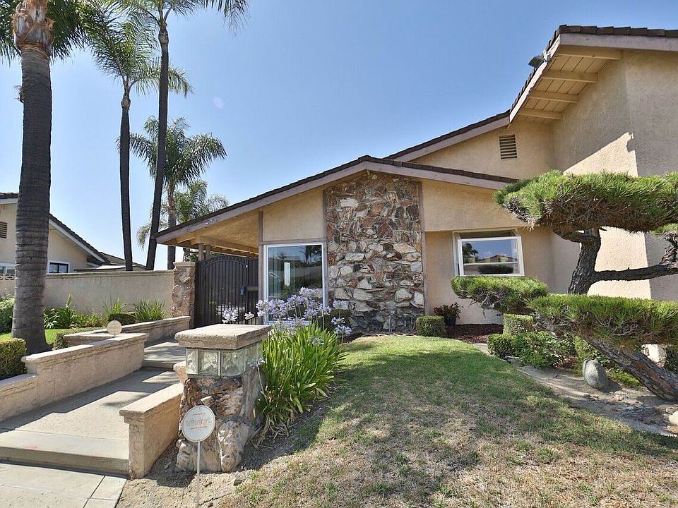 1st image of 20425 Blue Mountain Dr