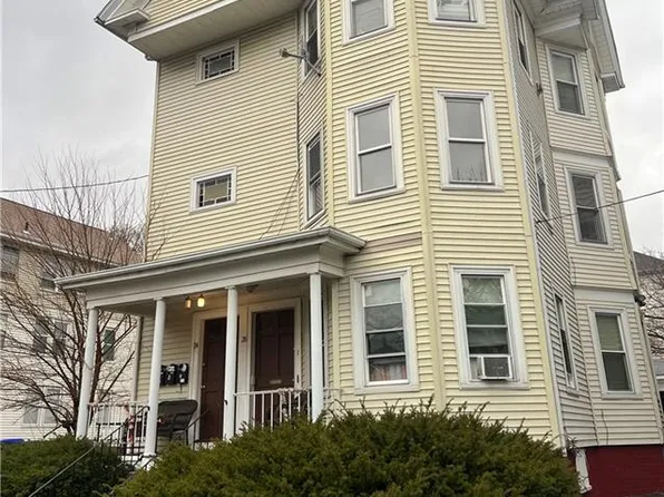24 Health Ave, Providence, RI 02908