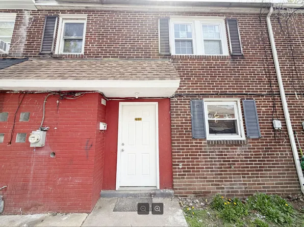 2609 Kane St, Chester, PA 19013