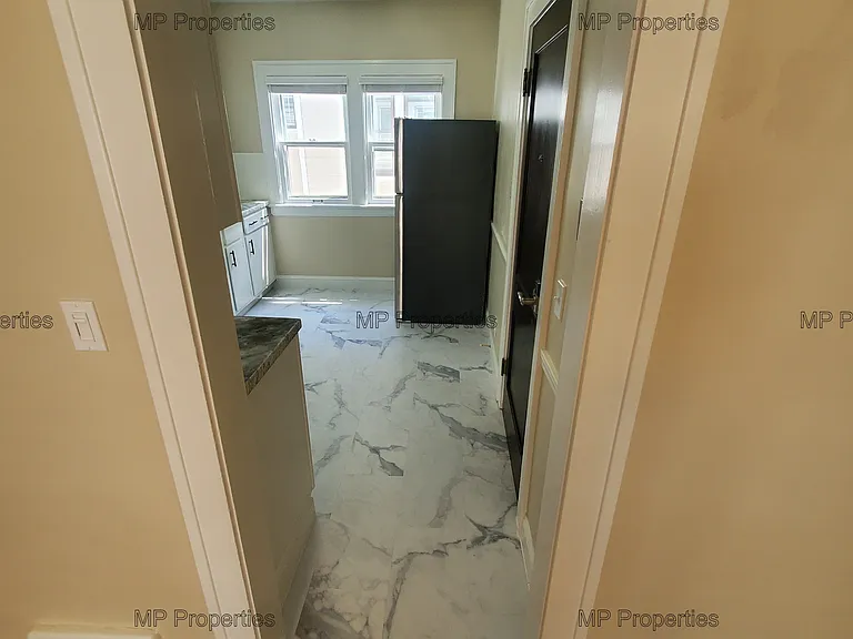 1302 Hathaway Ave #1 — Photo 13