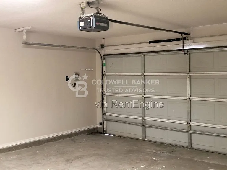406 N Dover Ave — Photo 15