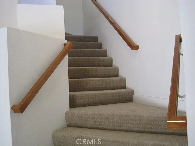 2577 Plaza Del Amo — Photo 10