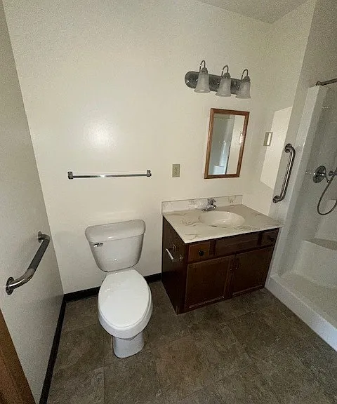 851 University Dr #307 — Photo 15