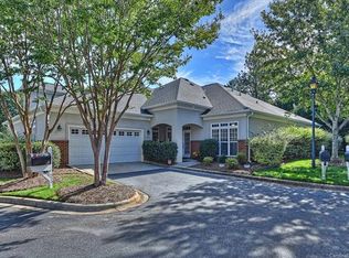 8837 Legacy Lake Ln, Charlotte, NC 28269