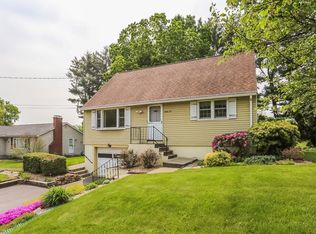82 Laurence Dr, West Springfield, MA 01089