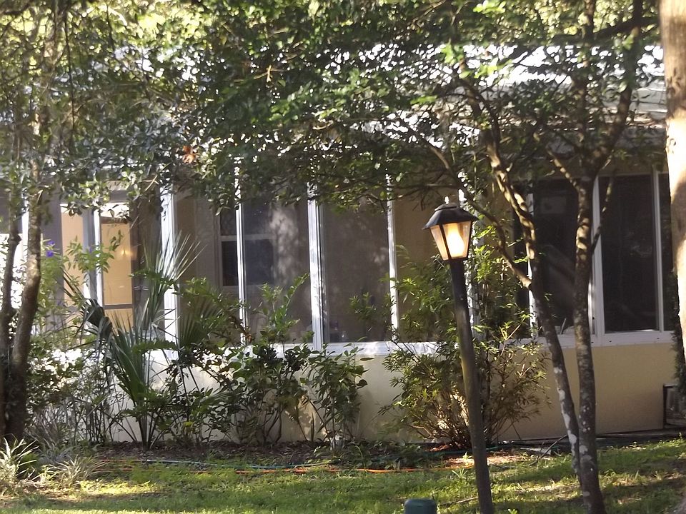 Right side of Home