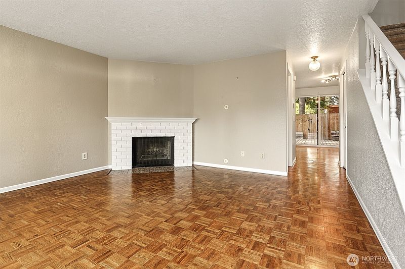 5th image of 8719 238th Street SW #B3