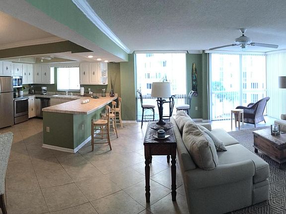 5th image of 900 Gulf Shore Dr Unit 1046