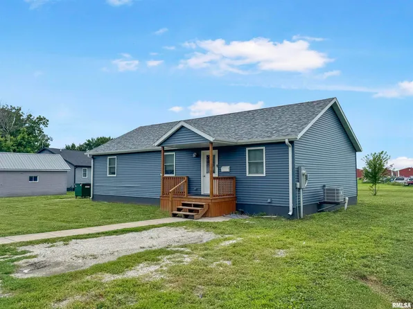 305 Railroad Ave, Mount Sterling, IL 62353